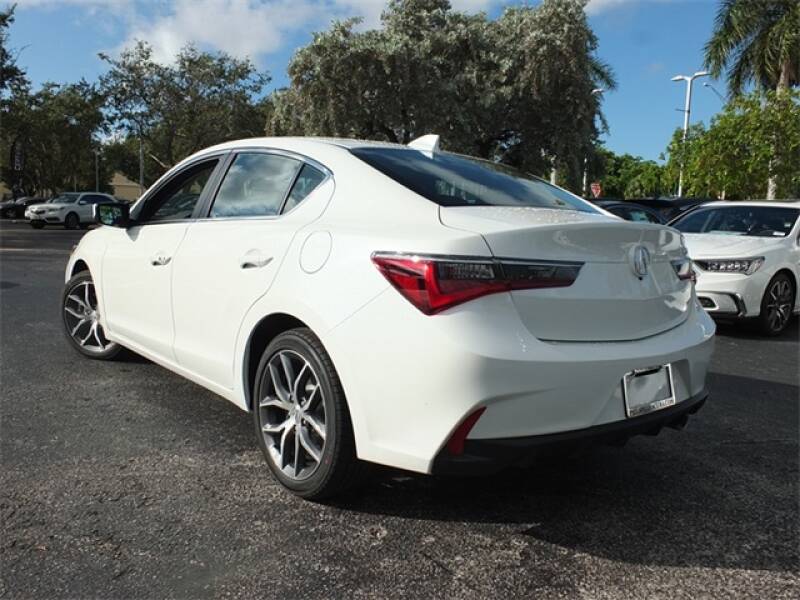2020 Acura ILX (image 4)
