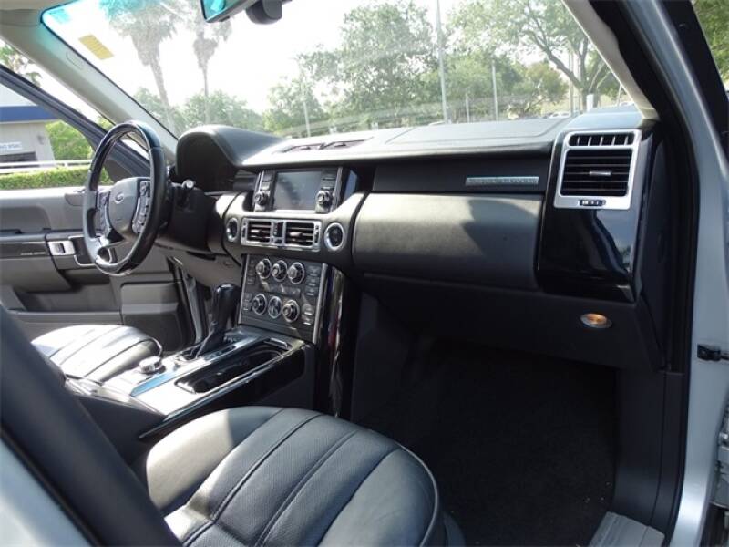 2012 Land Rover Range Rover Supercharged (image 21)