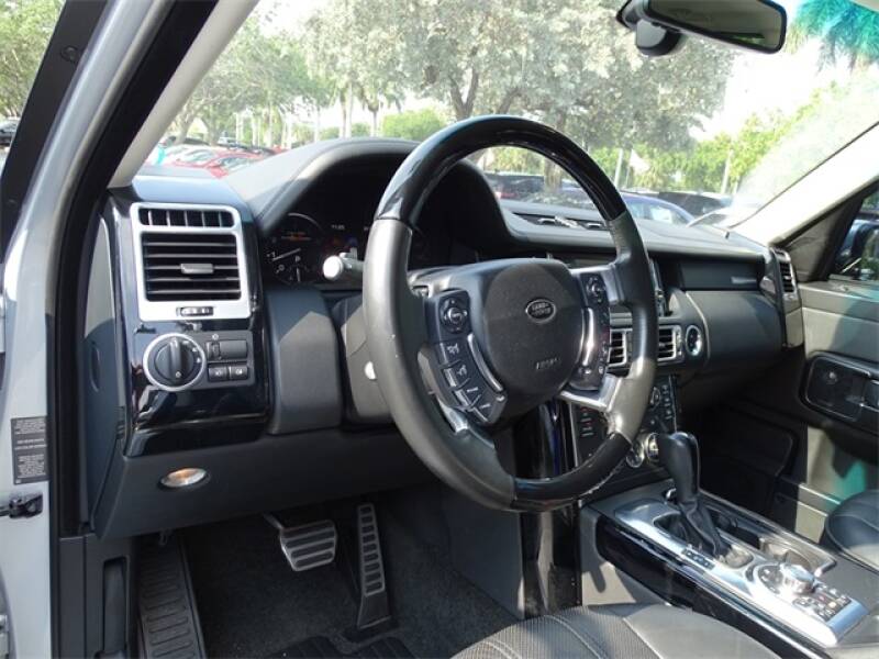 2012 Land Rover Range Rover Supercharged (image 25)