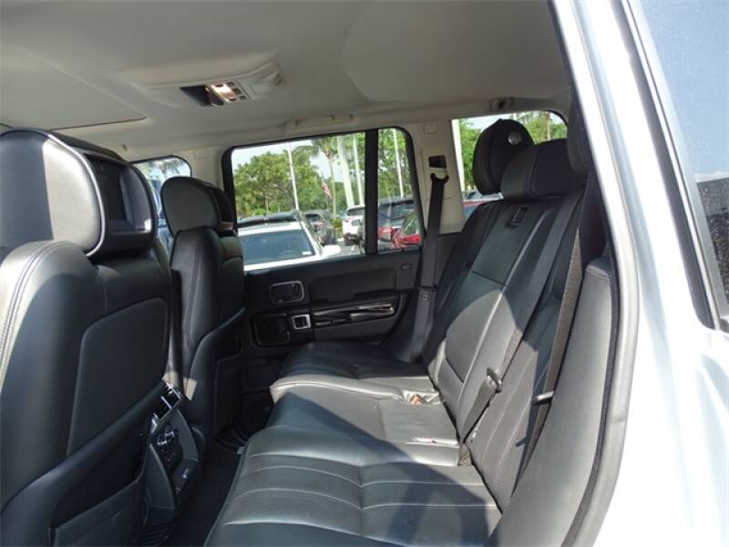 2012 Land Rover Range Rover Supercharged (image 17)