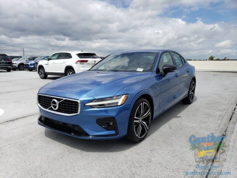 2020 Volvo S60 T5 R-Design