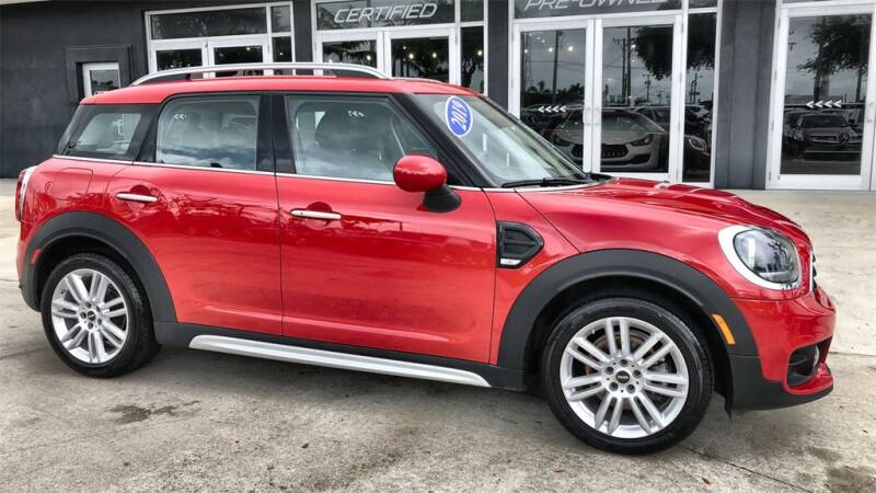 2019 MINI Countryman Cooper (image 2)