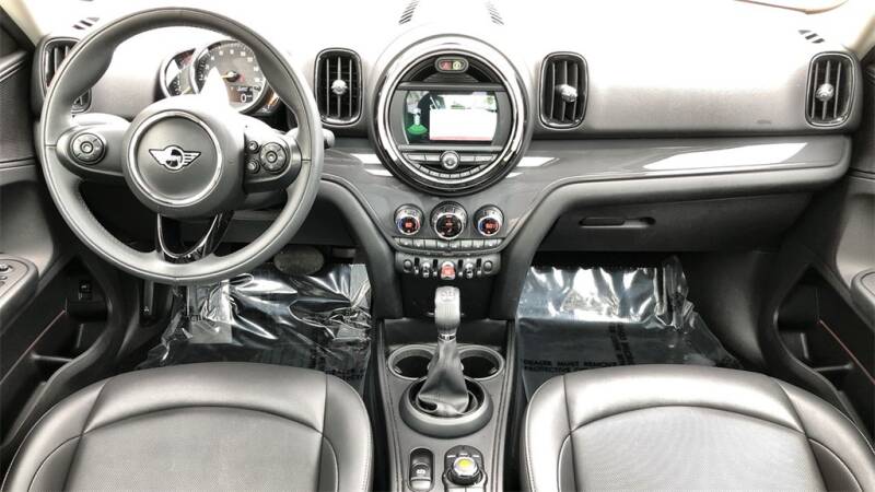 2019 MINI Countryman Cooper (image 26)