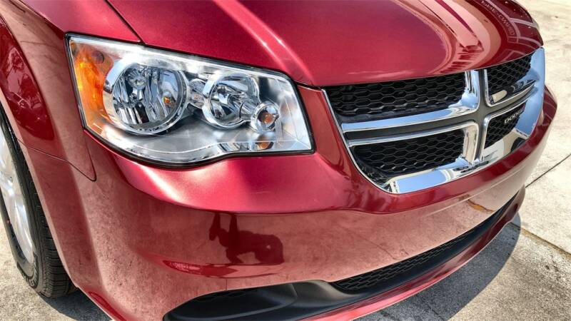 2014 Dodge Grand Caravan (image 23)