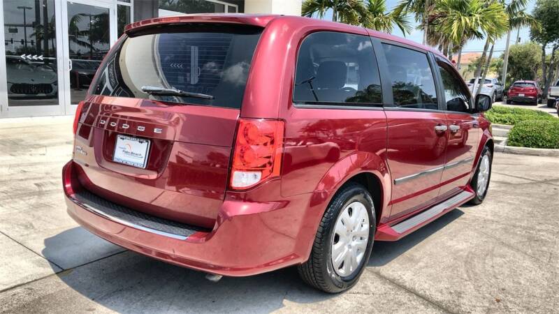 2014 Dodge Grand Caravan (image 11)
