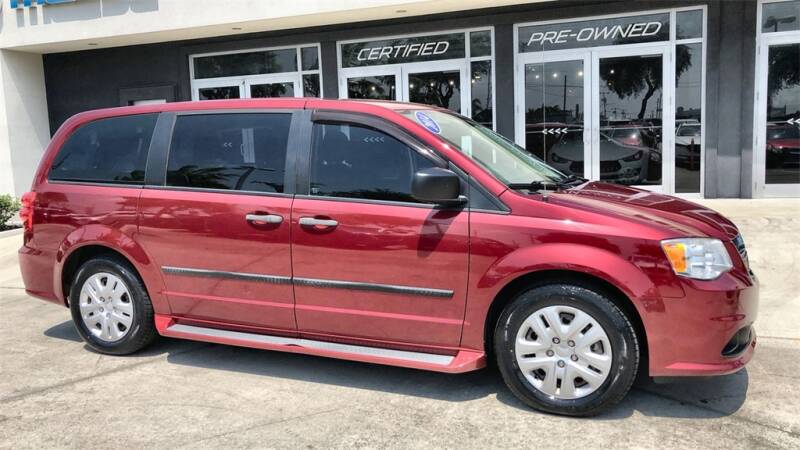 2014 Dodge Grand Caravan (image 2)