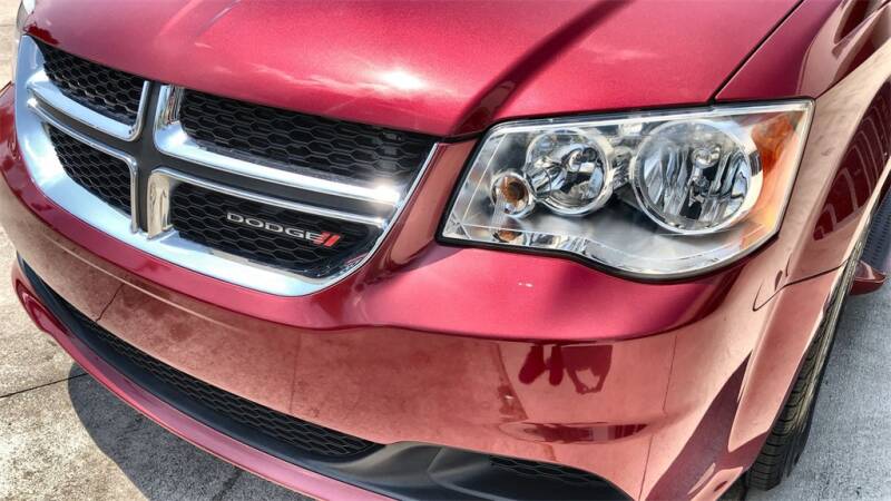 2014 Dodge Grand Caravan (image 22)