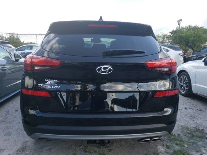 2020 Hyundai Tucson SEL (image 4)