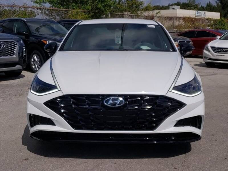 2020 Hyundai Sonata SEL Plus (image 2)