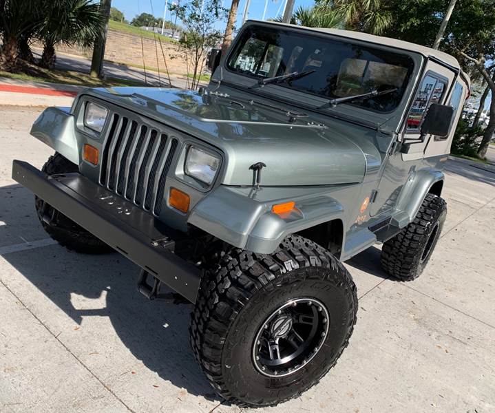 1992 Jeep Wrangler Sahara