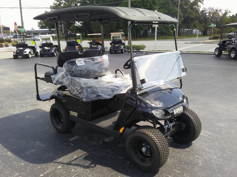 2018 E-Z-GO TXT Valor Gasoline
