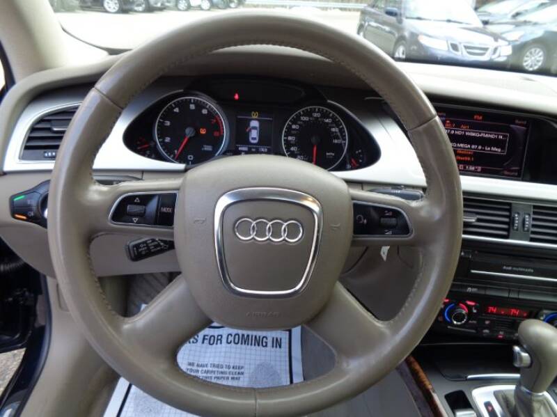 2011 Audi A4 2.0T quattro Premium Plus (image 19)