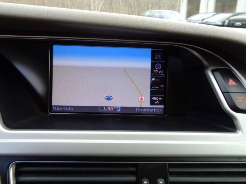 2011 Audi A4 2.0T quattro Premium Plus (image 22)