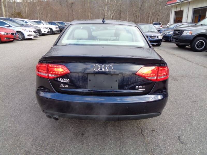2011 Audi A4 2.0T quattro Premium Plus (image 6)