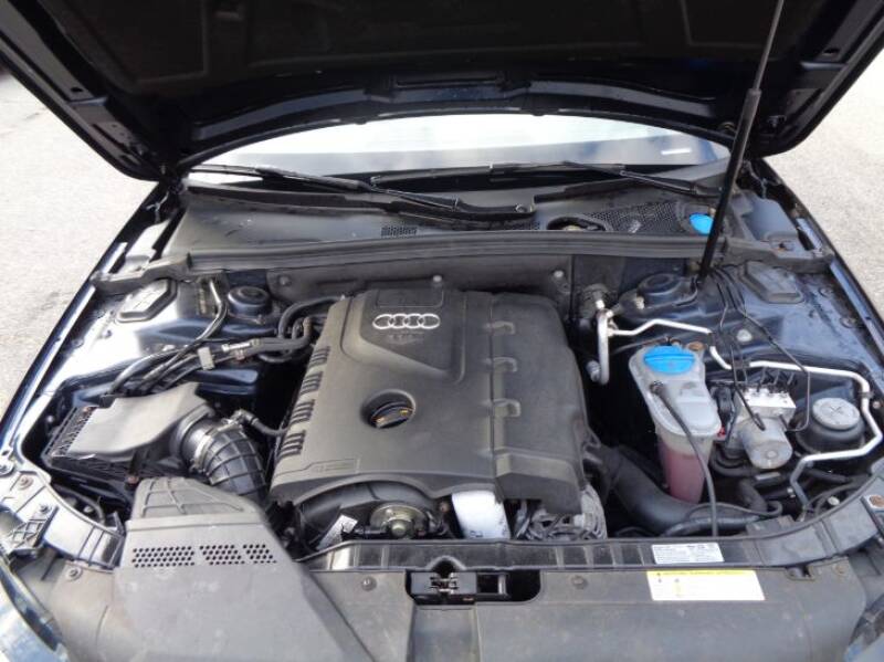 2011 Audi A4 2.0T quattro Premium Plus (image 32)