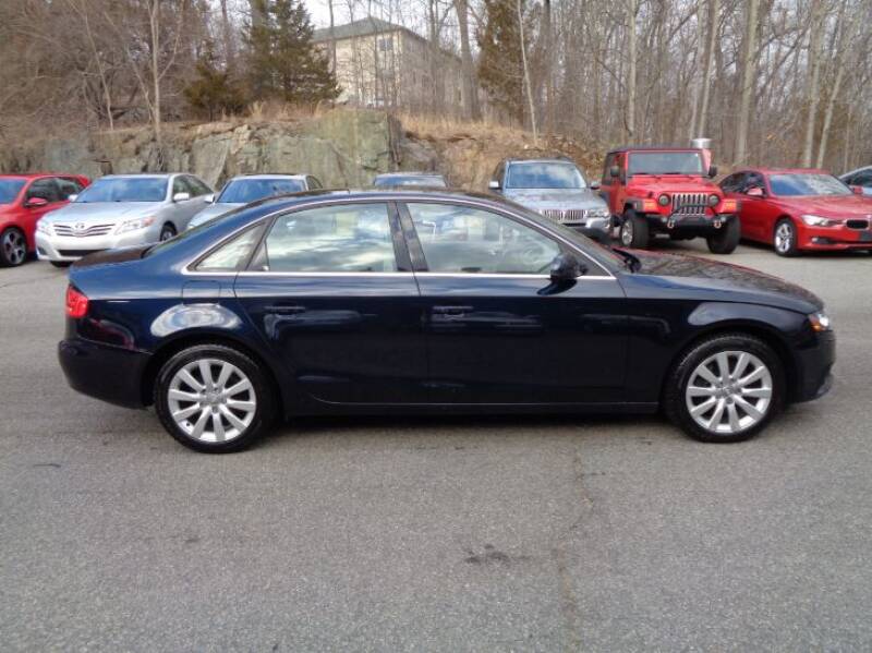 2011 Audi A4 2.0T quattro Premium Plus (image 4)