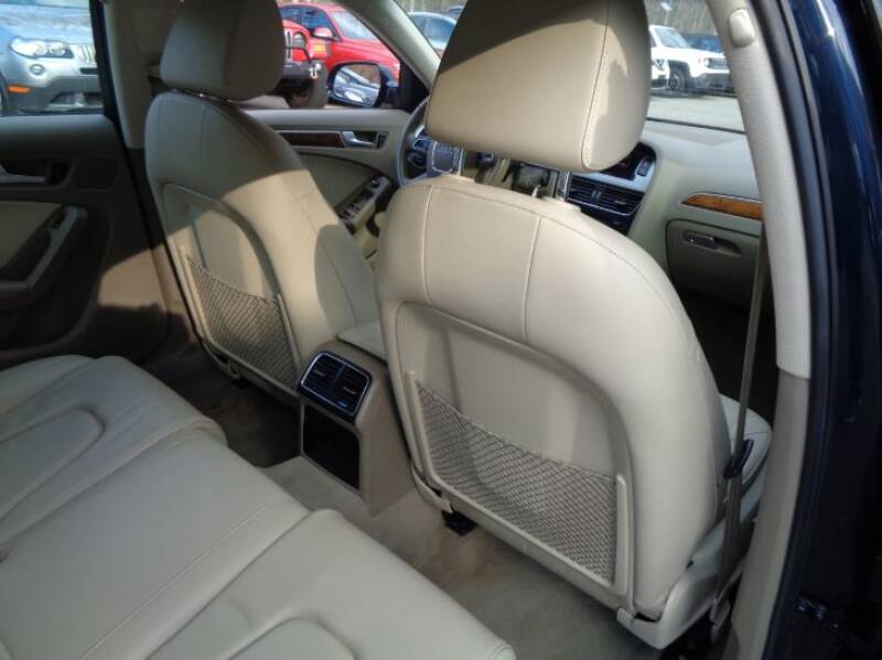 2011 Audi A4 2.0T quattro Premium Plus (image 15)