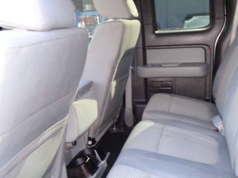2011 Ford F-150 XLT (image 17)