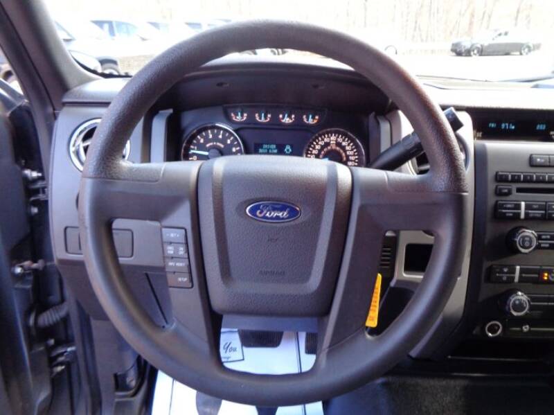 2011 Ford F-150 XLT (image 18)
