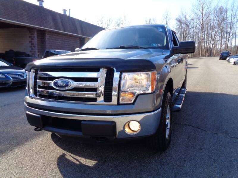 2011 Ford F-150 XLT (image 1)
