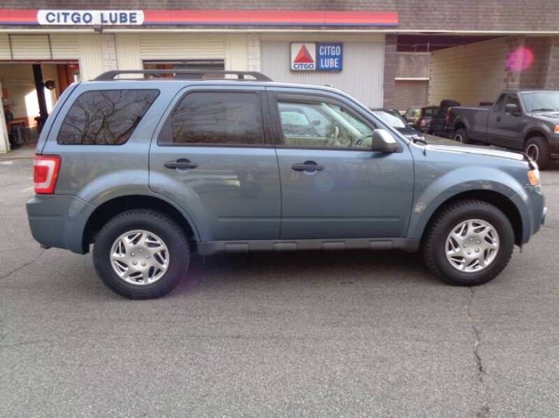 2011 Ford Escape XLT (image 6)