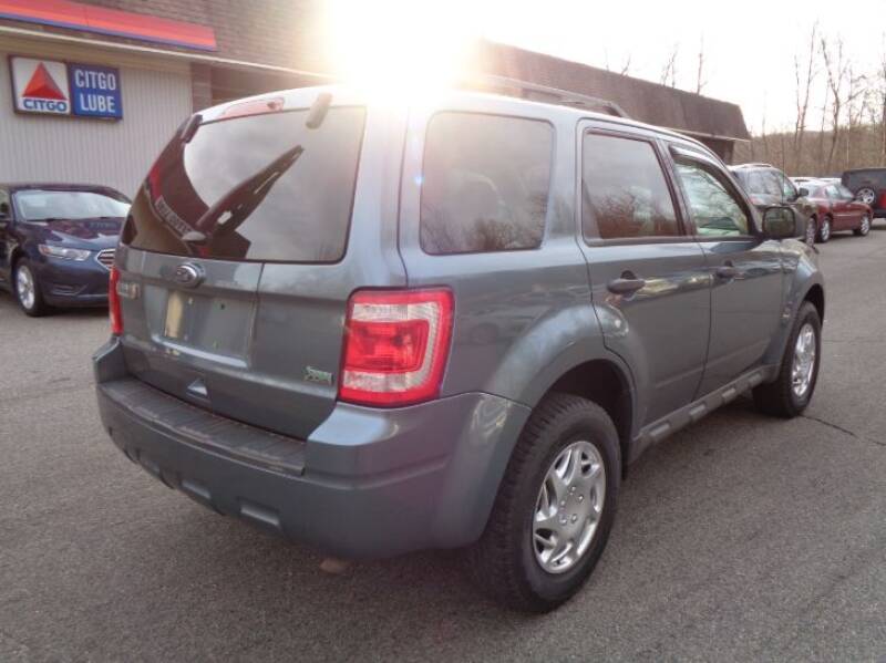 2011 Ford Escape XLT (image 5)
