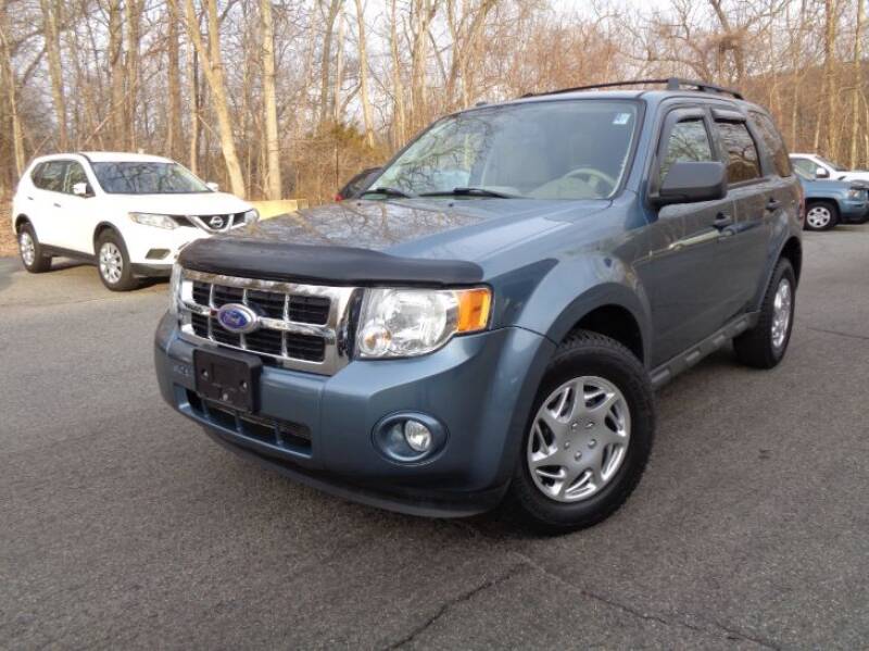 2011 Ford Escape XLT (image 1)