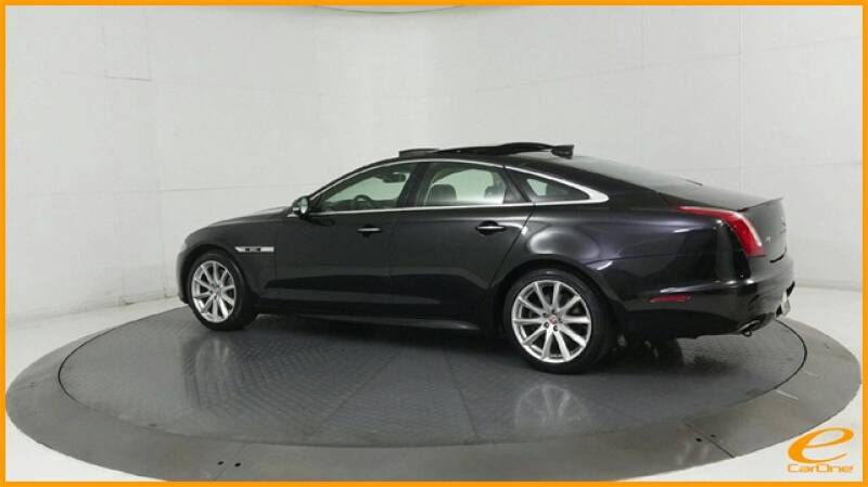 2016 Jaguar XJ R-Sport (image 85)