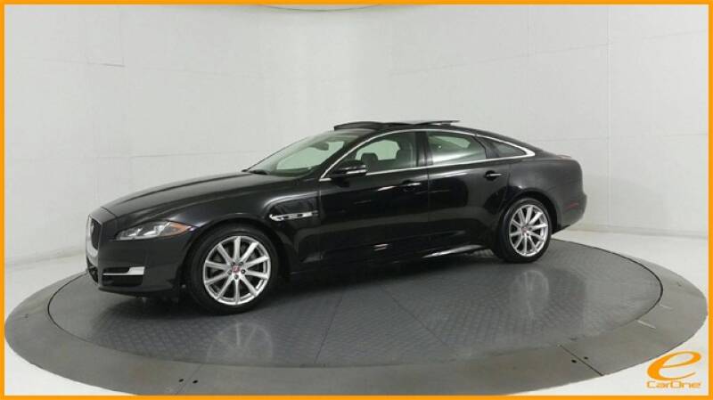 2016 Jaguar XJ R-Sport (image 83)