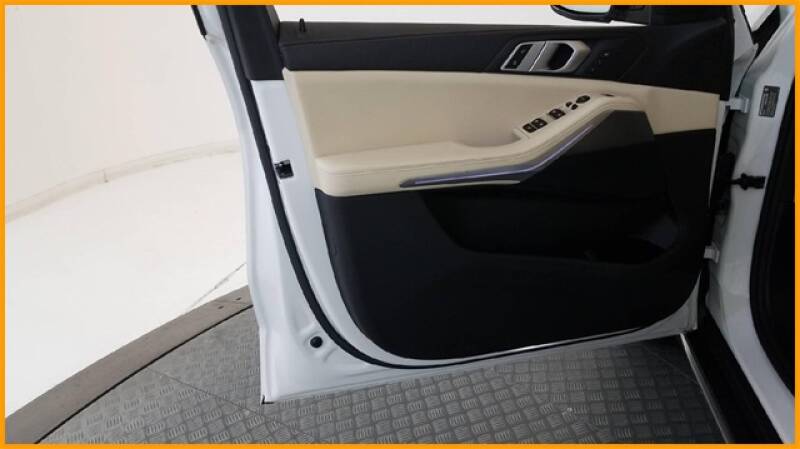 2019 BMW X5 xDrive40i (image 35)