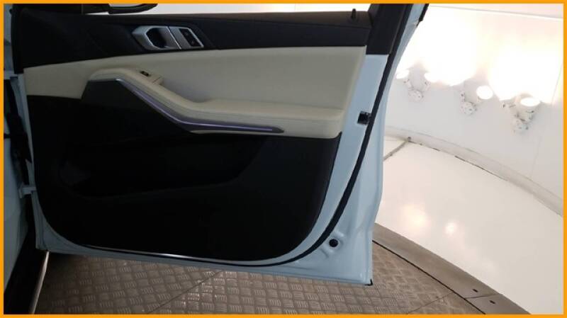 2019 BMW X5 xDrive40i (image 24)