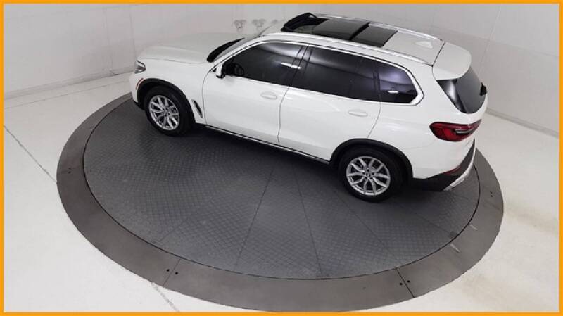2019 BMW X5 xDrive40i (image 75)