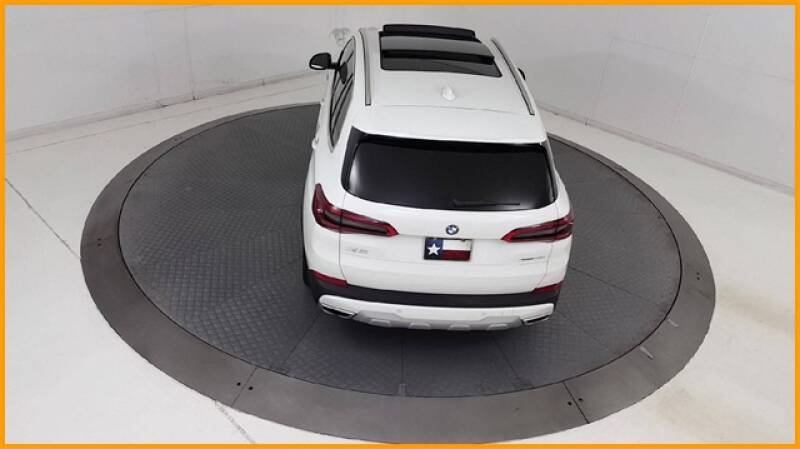 2019 BMW X5 xDrive40i (image 77)