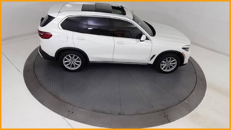 2019 BMW X5 xDrive40i (image 80)