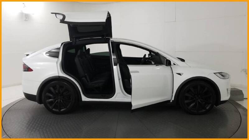 2018 Tesla Model X 100D (image 37)
