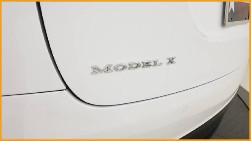 2018 Tesla Model X 100D (image 18)