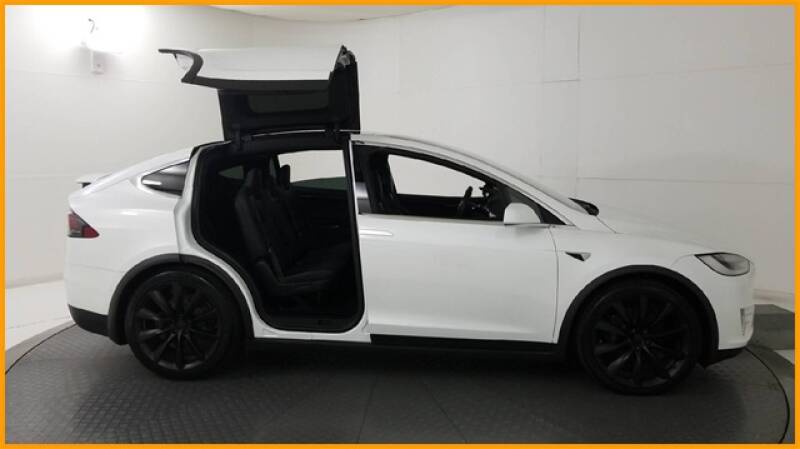 2018 Tesla Model X 100D (image 38)