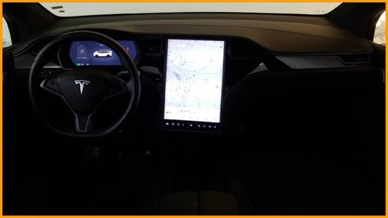2018 Tesla Model X 100D (image 23)