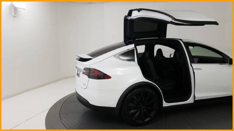 2018 Tesla Model X 100D (image 40)