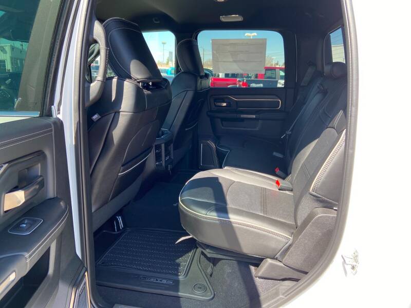 2020 RAM Ram Pickup 3500 Limited (image 10)