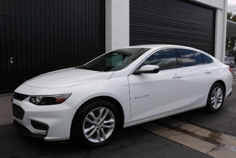 2016 Chevrolet Malibu LT (image 6)
