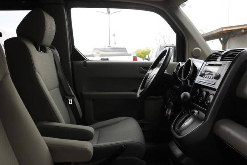 2010 Honda Element EX (image 23)
