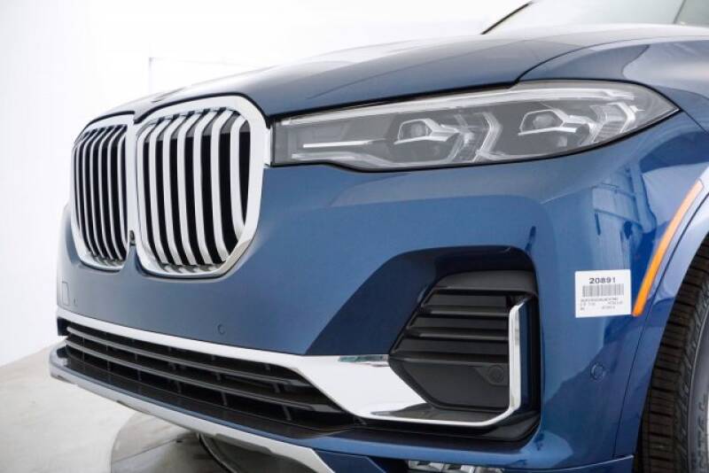2020 BMW X7 xDrive40i (image 45)