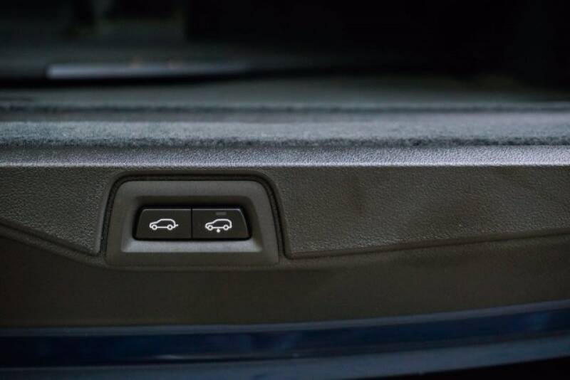 2020 BMW X7 xDrive40i (image 43)