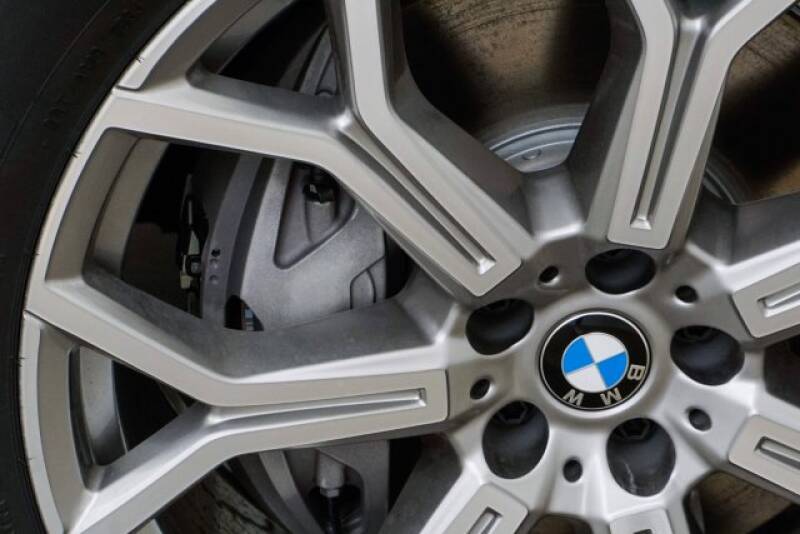 2020 BMW X7 xDrive40i (image 48)