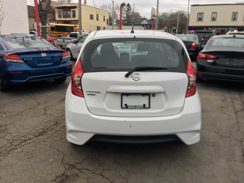 2018 Nissan Versa Note S (image 4)
