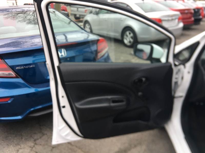 2018 Nissan Versa Note S (image 14)