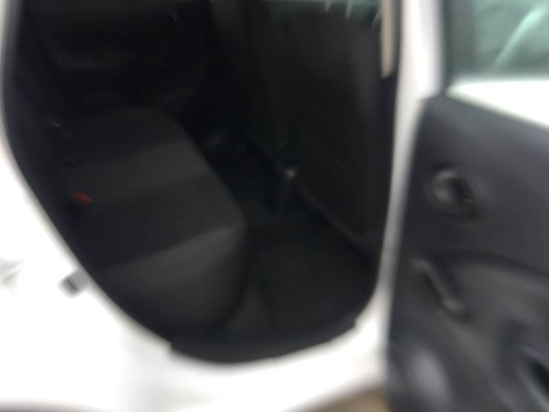 2018 Nissan Versa Note S (image 21)