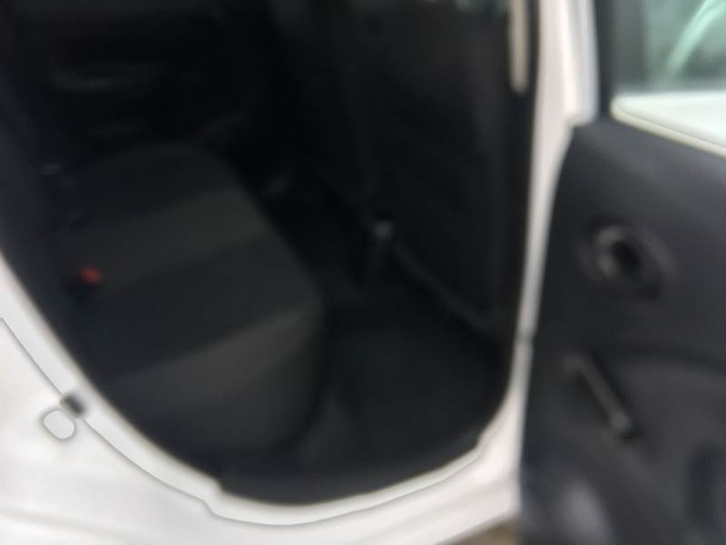 2018 Nissan Versa Note S (image 22)