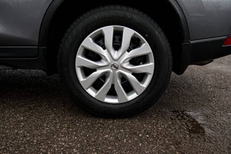 2017 Nissan Rogue (image 21)